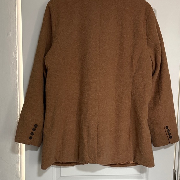 Universal Thread Tan Single-Button Blazer - Picture 3 of 4